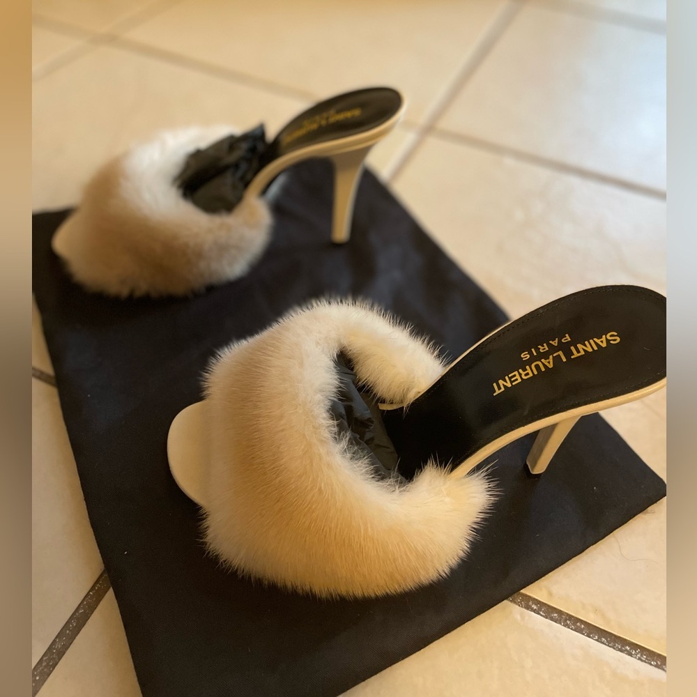 La 16 Heeled Mules in Animal Free-fur and Smooth Leather